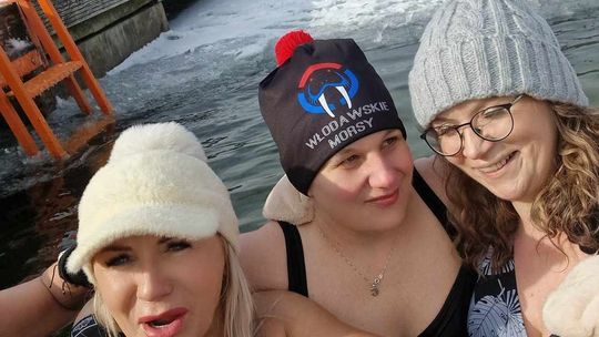 Okuninka. Włodawskim morsom też zawsze gorąco [GALERIA ZDJĘĆ]