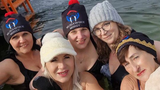 Okuninka. Włodawskim morsom też zawsze gorąco [GALERIA ZDJĘĆ]