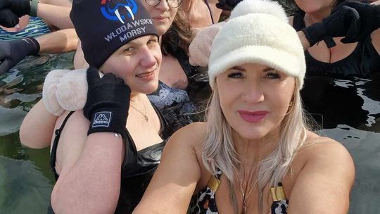 Okuninka. Włodawskim morsom też zawsze gorąco [GALERIA ZDJĘĆ]