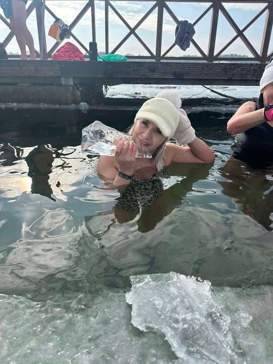 Okuninka. Włodawskim morsom też zawsze gorąco [GALERIA ZDJĘĆ]