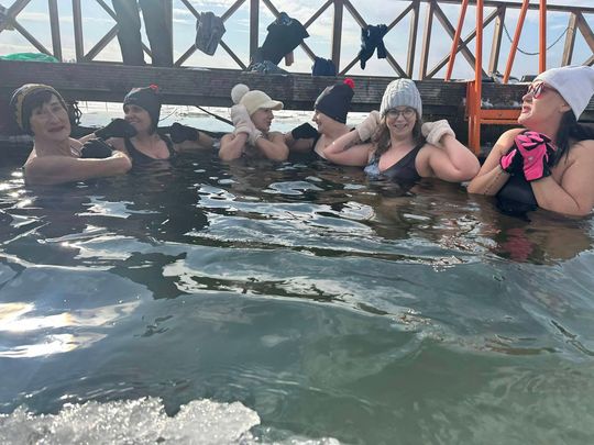 Okuninka. Włodawskim morsom też zawsze gorąco [GALERIA ZDJĘĆ]