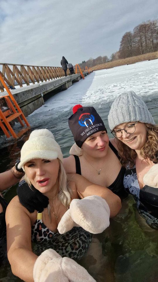 Okuninka. Włodawskim morsom też zawsze gorąco [GALERIA ZDJĘĆ]