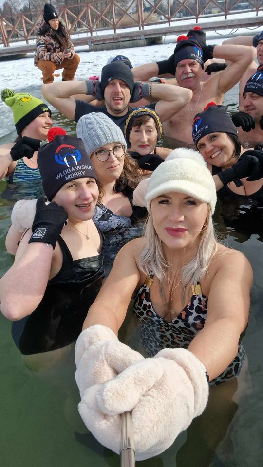 Okuninka. Włodawskim morsom też zawsze gorąco [GALERIA ZDJĘĆ]