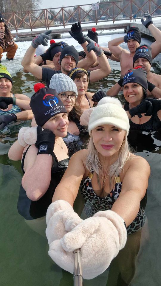 Okuninka. Włodawskim morsom też zawsze gorąco [GALERIA ZDJĘĆ]