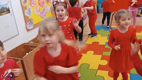 Chełm. Walentynkowy dar serca dla Szymonka od przedszkolaków [GALERIA ZDJĘĆ]