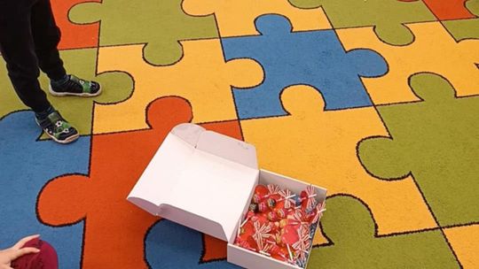 Chełm. Walentynkowy dar serca dla Szymonka od przedszkolaków [GALERIA ZDJĘĆ]