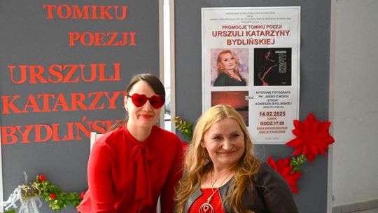 Gm. Rejowiec Fabryczny. Literacki wieczór w GOK – promocja tomiku poezji Urszuli Katarzyny Bydlińskiej [GALERIA ZDJĘĆ]