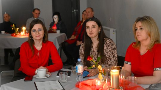 Gm. Rejowiec Fabryczny. Literacki wieczór w GOK – promocja tomiku poezji Urszuli Katarzyny Bydlińskiej [GALERIA ZDJĘĆ]
