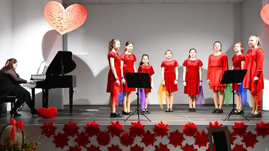 Gm. Rejowiec Fabryczny. Literacki wieczór w GOK – promocja tomiku poezji Urszuli Katarzyny Bydlińskiej [GALERIA ZDJĘĆ]