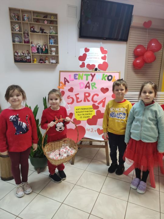 Chełm. Walentynkowy dar serca dla Szymonka od przedszkolaków [GALERIA ZDJĘĆ]