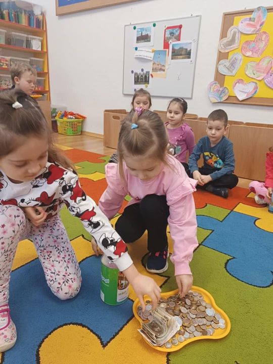 Chełm. Walentynkowy dar serca dla Szymonka od przedszkolaków [GALERIA ZDJĘĆ]