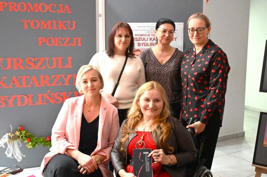 Gm. Rejowiec Fabryczny. Literacki wieczór w GOK – promocja tomiku poezji Urszuli Katarzyny Bydlińskiej [GALERIA ZDJĘĆ]