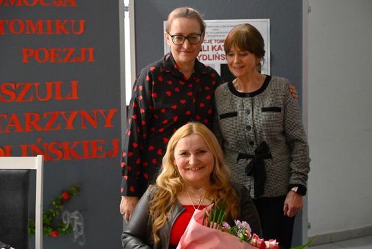 Gm. Rejowiec Fabryczny. Literacki wieczór w GOK – promocja tomiku poezji Urszuli Katarzyny Bydlińskiej [GALERIA ZDJĘĆ]