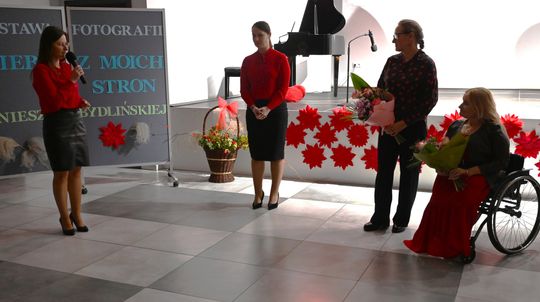 Gm. Rejowiec Fabryczny. Literacki wieczór w GOK – promocja tomiku poezji Urszuli Katarzyny Bydlińskiej [GALERIA ZDJĘĆ]