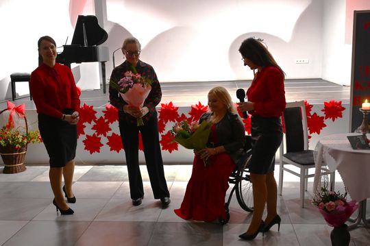 Gm. Rejowiec Fabryczny. Literacki wieczór w GOK – promocja tomiku poezji Urszuli Katarzyny Bydlińskiej [GALERIA ZDJĘĆ]