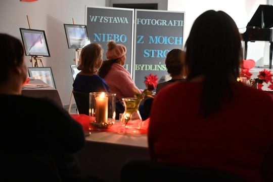 Gm. Rejowiec Fabryczny. Literacki wieczór w GOK – promocja tomiku poezji Urszuli Katarzyny Bydlińskiej [GALERIA ZDJĘĆ]