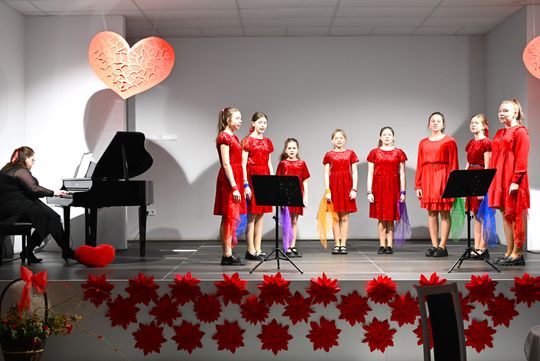 Gm. Rejowiec Fabryczny. Literacki wieczór w GOK – promocja tomiku poezji Urszuli Katarzyny Bydlińskiej [GALERIA ZDJĘĆ]