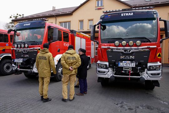 Ratownicy z Chełma i Krasnegostawu otrzymali wsparcie. Nowoczesny sprzęt za miliony [ZDJĘCIA]