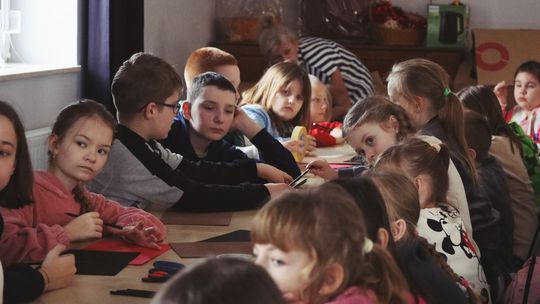 Gm. Leśniowice. Wesołe ferie w SOK. Była nawet dogoterapia [GALERIA ZDJĘĆ]