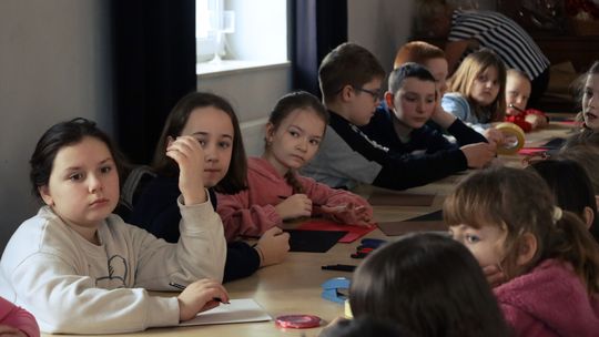 Gm. Leśniowice. Wesołe ferie w SOK. Była nawet dogoterapia [GALERIA ZDJĘĆ]