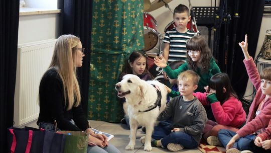 Gm. Leśniowice. Wesołe ferie w SOK. Była nawet dogoterapia [GALERIA ZDJĘĆ]