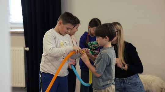 Gm. Leśniowice. Wesołe ferie w SOK. Była nawet dogoterapia [GALERIA ZDJĘĆ]