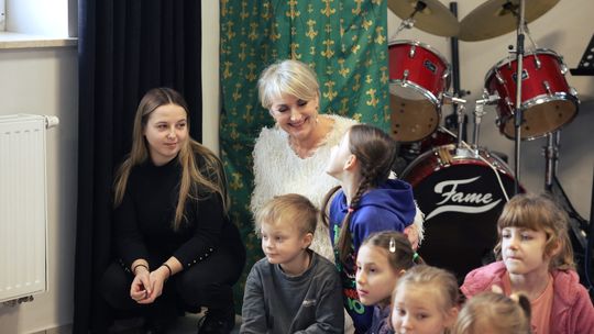 Gm. Leśniowice. Wesołe ferie w SOK. Była nawet dogoterapia [GALERIA ZDJĘĆ]