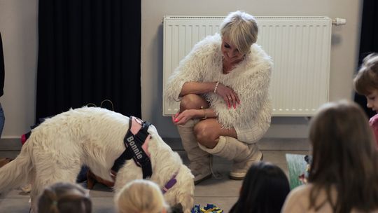 Gm. Leśniowice. Wesołe ferie w SOK. Była nawet dogoterapia [GALERIA ZDJĘĆ]