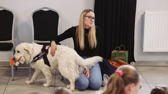 Gm. Leśniowice. Wesołe ferie w SOK. Była nawet dogoterapia [GALERIA ZDJĘĆ]