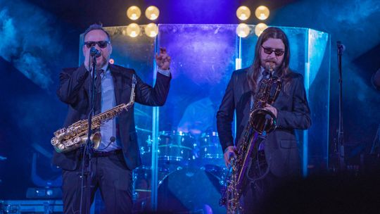 Poparzeni Kawą Trzy we Włodawskim Domu Kultury. Fantastyczny koncert! [GALERIA ZDJĘĆ]