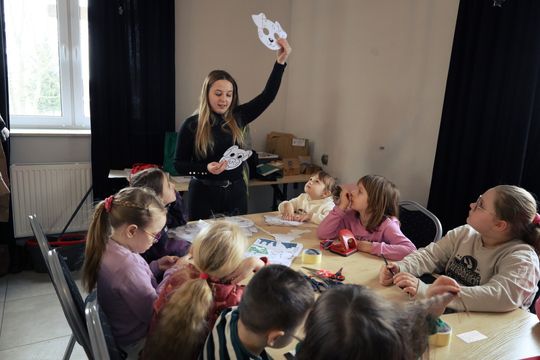 Gm. Leśniowice. Wesołe ferie w SOK. Była nawet dogoterapia [GALERIA ZDJĘĆ]