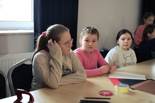 Gm. Leśniowice. Wesołe ferie w SOK. Była nawet dogoterapia [GALERIA ZDJĘĆ]