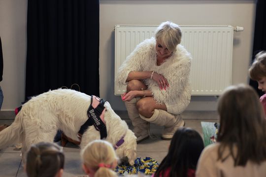 Gm. Leśniowice. Wesołe ferie w SOK. Była nawet dogoterapia [GALERIA ZDJĘĆ]