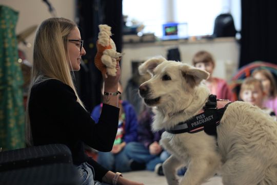 Gm. Leśniowice. Wesołe ferie w SOK. Była nawet dogoterapia [GALERIA ZDJĘĆ]