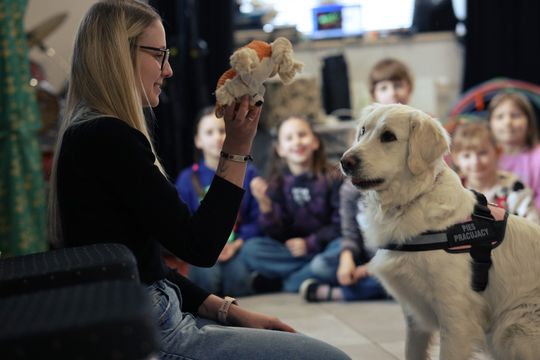Gm. Leśniowice. Wesołe ferie w SOK. Była nawet dogoterapia [GALERIA ZDJĘĆ]