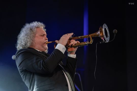 Poparzeni Kawą Trzy we Włodawskim Domu Kultury. Fantastyczny koncert! [GALERIA ZDJĘĆ]