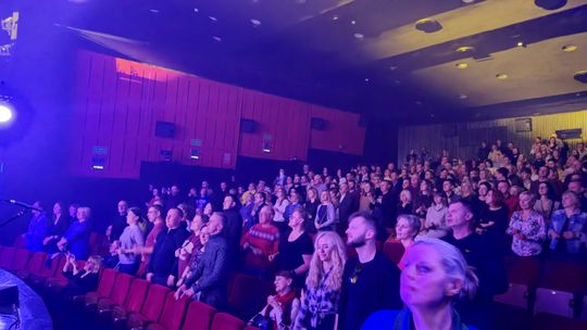 Chełm. Poparzeni Kawą Trzy zagrali w Chełmskim Domu Kultury [GALERIA ZDJĘĆ]