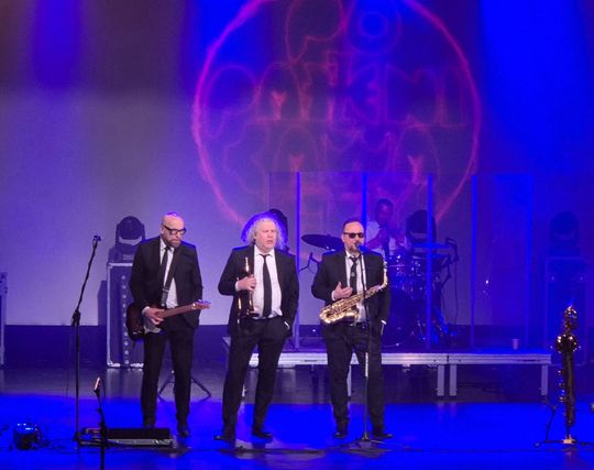 Chełm. Poparzeni Kawą Trzy zagrali w Chełmskim Domu Kultury [GALERIA ZDJĘĆ]