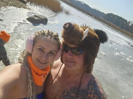 Krasnostawskie Karpie wykąpały się w przerębli [GALERIA ZDJĘĆ]