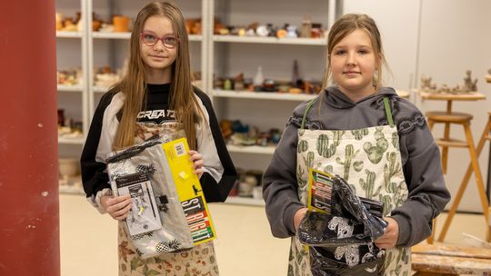 Chełm. Ferie w Chełmskim Domu Kultury. Teatr, tańce, garncarstwo i plastyka [GALERIA ZDJĘĆ]