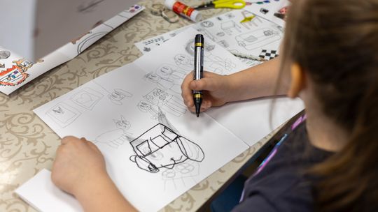 Chełm. Ferie w Chełmskim Domu Kultury. Teatr, tańce, garncarstwo i plastyka [GALERIA ZDJĘĆ]