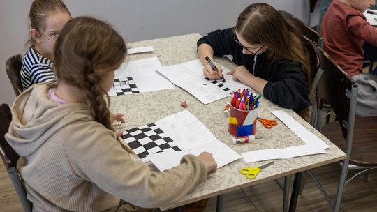 Chełm. Ferie w Chełmskim Domu Kultury. Teatr, tańce, garncarstwo i plastyka [GALERIA ZDJĘĆ]