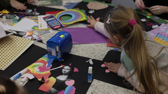 Chełm. Ferie w Chełmskim Domu Kultury. Teatr, tańce, garncarstwo i plastyka [GALERIA ZDJĘĆ]