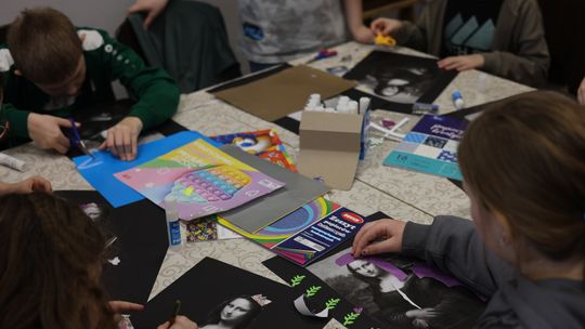 Chełm. Ferie w Chełmskim Domu Kultury. Teatr, tańce, garncarstwo i plastyka [GALERIA ZDJĘĆ]