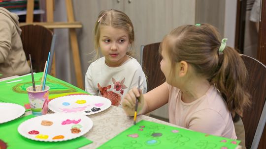 Chełm. Ferie w Chełmskim Domu Kultury. Teatr, tańce, garncarstwo i plastyka [GALERIA ZDJĘĆ]