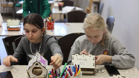 Chełm. Ferie w Chełmskim Domu Kultury. Teatr, tańce, garncarstwo i plastyka [GALERIA ZDJĘĆ]
