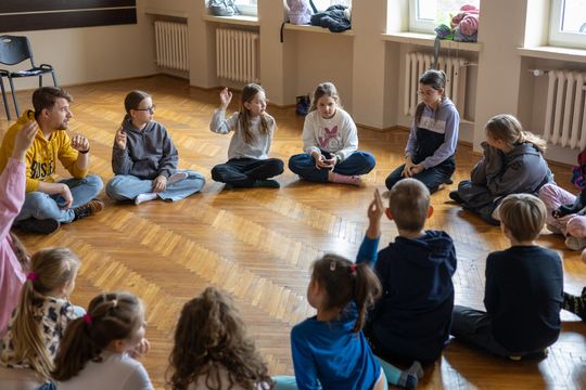 Chełm. Ferie w Chełmskim Domu Kultury. Teatr, tańce, garncarstwo i plastyka [GALERIA ZDJĘĆ]