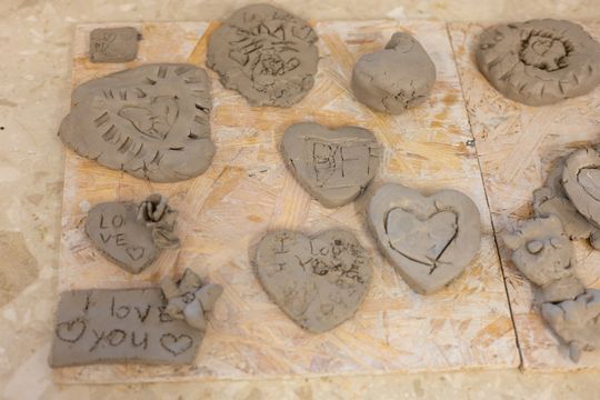 Chełm. Ferie w Chełmskim Domu Kultury. Teatr, tańce, garncarstwo i plastyka [GALERIA ZDJĘĆ]