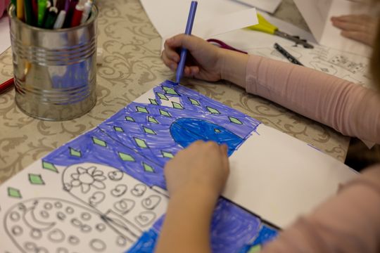 Chełm. Ferie w Chełmskim Domu Kultury. Teatr, tańce, garncarstwo i plastyka [GALERIA ZDJĘĆ]