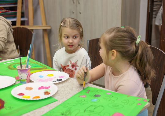 Chełm. Ferie w Chełmskim Domu Kultury. Teatr, tańce, garncarstwo i plastyka [GALERIA ZDJĘĆ]